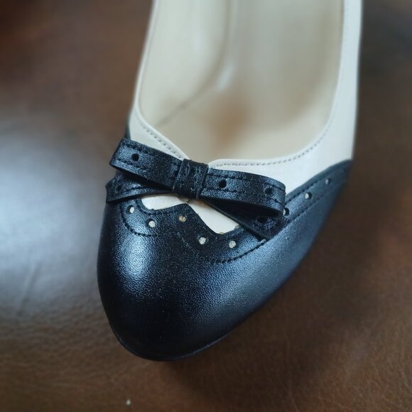 Smart leather pumps. New and unworn. - Picture 5 of 6